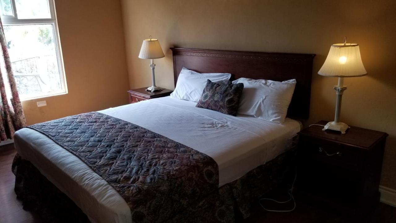 Guest House Villa Mishkan Runaway Bay Εξωτερικό φωτογραφία