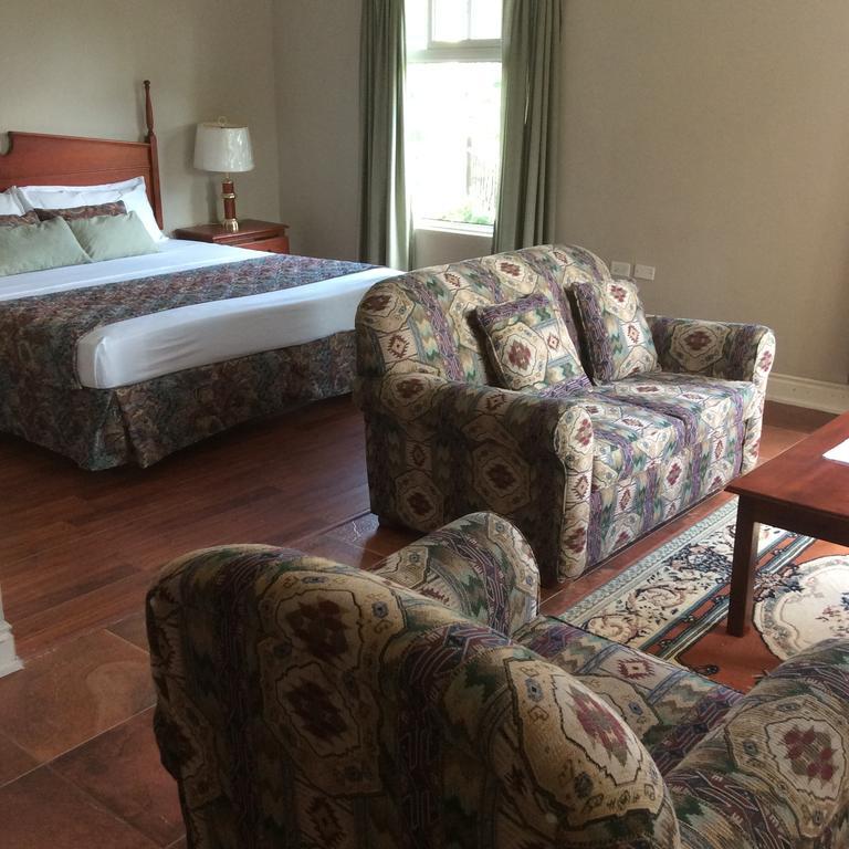 Guest House Villa Mishkan Runaway Bay Δωμάτιο φωτογραφία